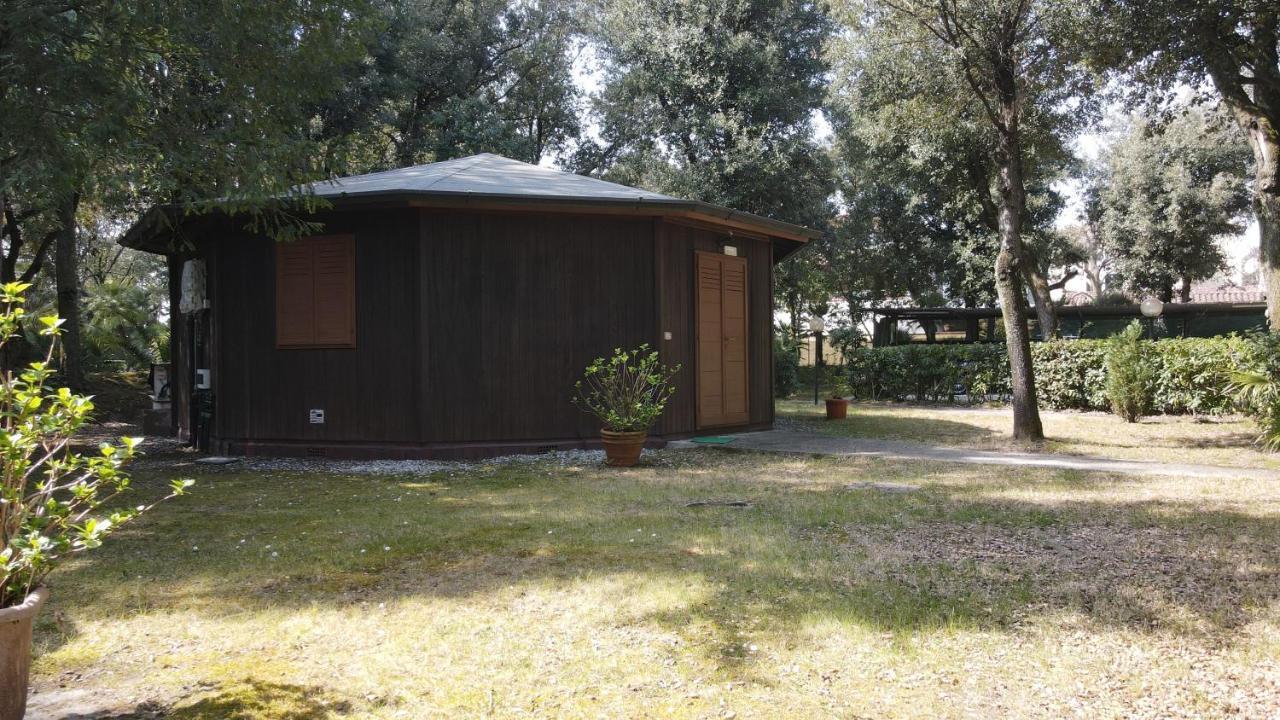 Residence Il Fortino Marina di Massa Kültér fotó