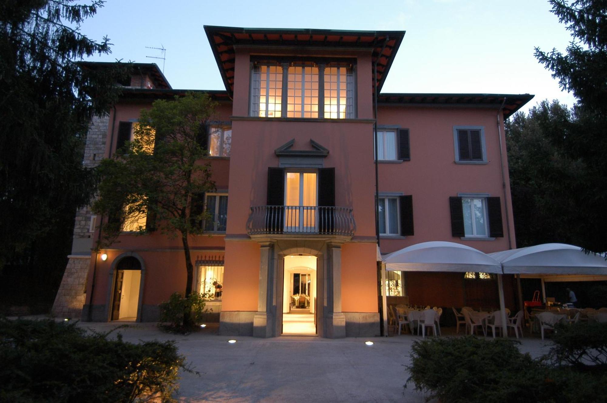 Residence Il Fortino Marina di Massa Kültér fotó